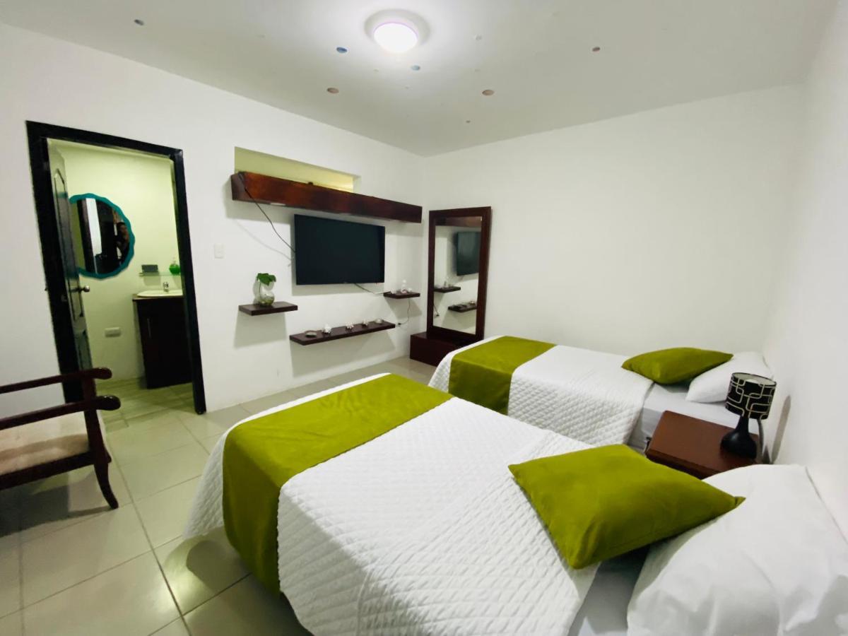 Carpao Lodging Galapagos Пуэрто-Айора Экстерьер фото